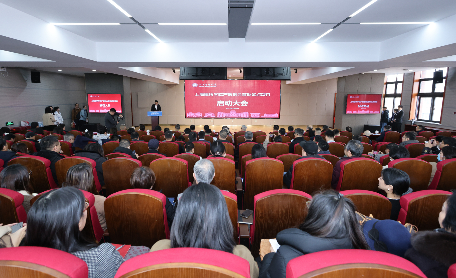 157ec3f7-3603-4fef-bb13-be2fc3bf1d8f.jpg 157ec3f7-3603-4fef-bb13-be2fc3bf1d8f.jpg